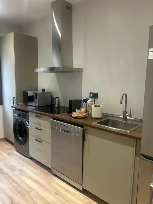 Coqueto Apartamento Cerca Del Casco Viejo Con Garaje Gratis Μπιλμπάο Εξωτερικό φωτογραφία